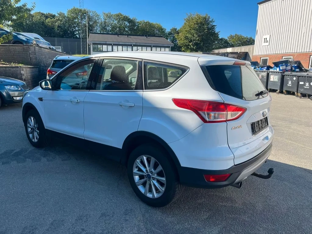 Ford Kuga 1.5 Titanium 4x2 150кс  - изображение 5