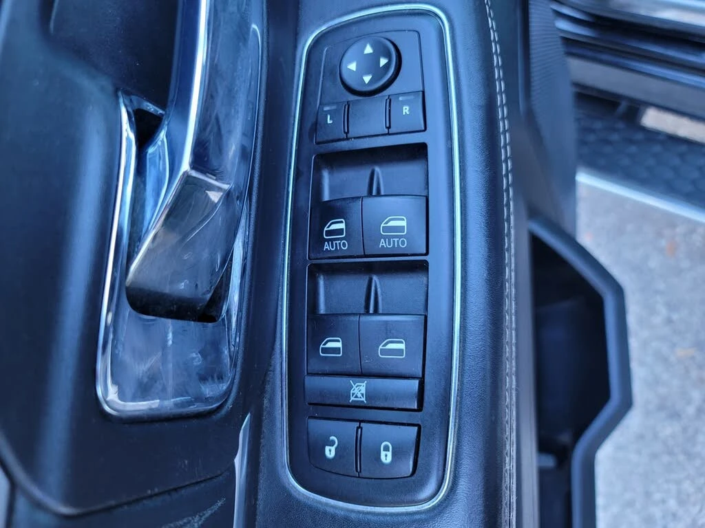 Dodge RAM 1500 Laramie Limited CAM* �������* ���������* KEYLESS*  | Mobile.bg � ����������� 13