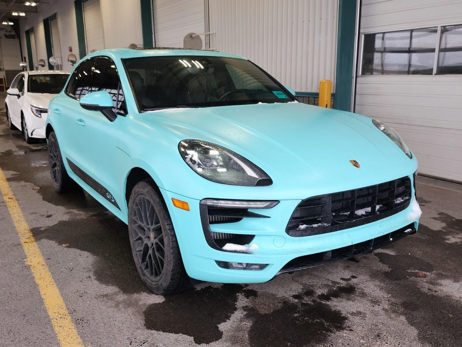 Porsche Macan GTS CARFAX АВТО КРЕДИТ  - изображение 2