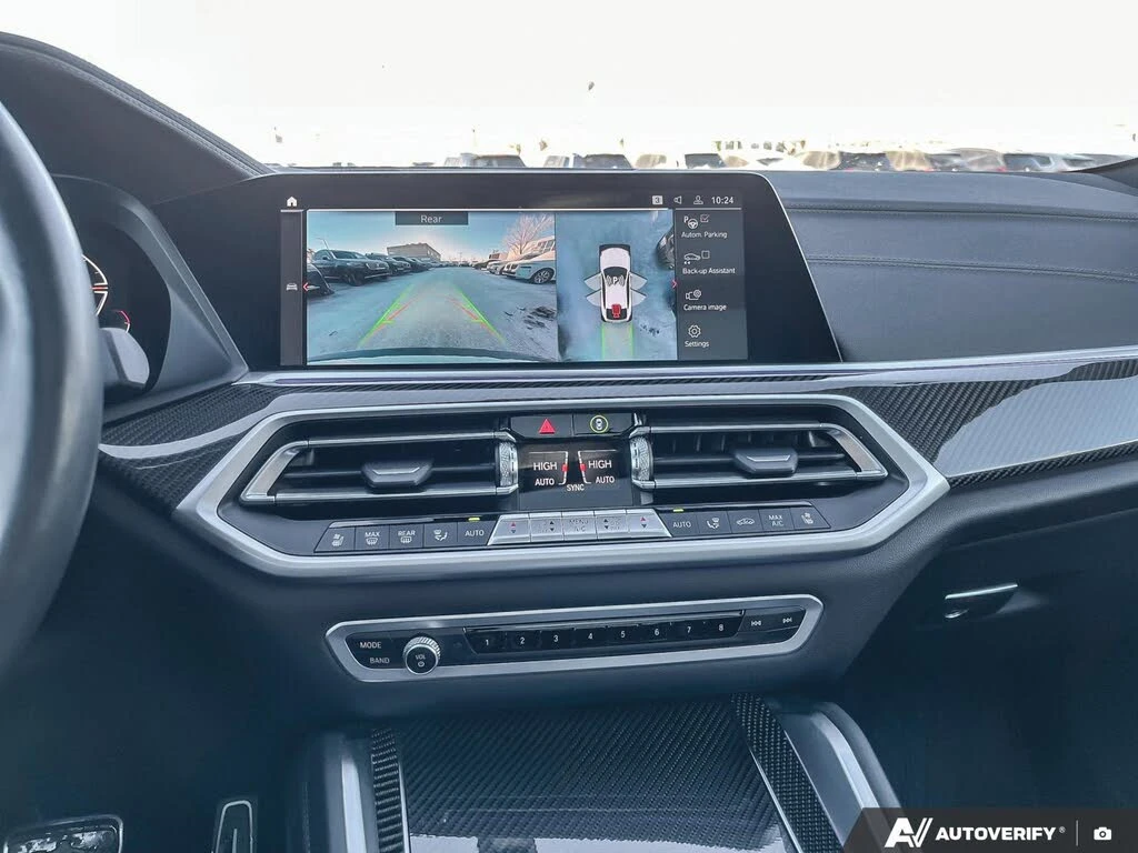 BMW X6 XDRIVE * DISTRONIC * SWAROVSKI * LASER * 360 * H&K, снимка 15 - Автомобили и джипове - 53721035