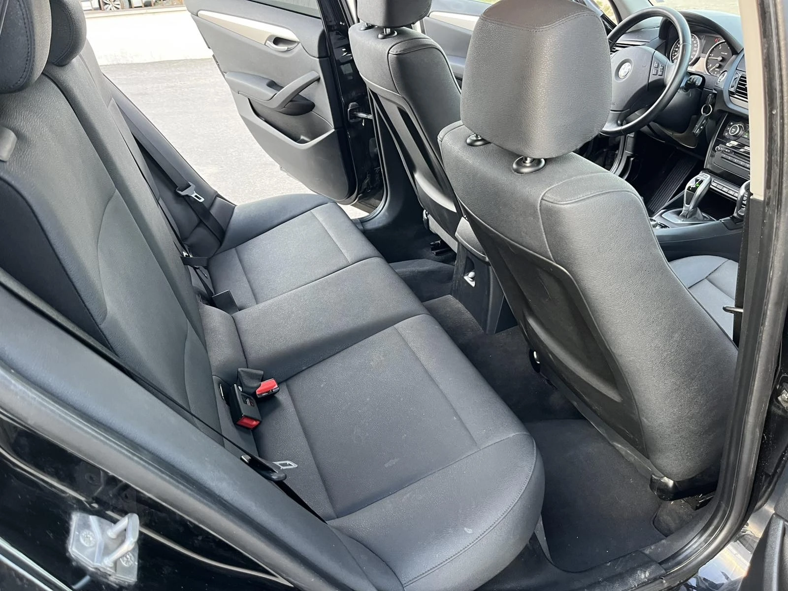 BMW X1 2.0TDI 143кс X-DRIVE  FACE NAVI РЕГ. ОБСЛУЖЕНО - изображение 10