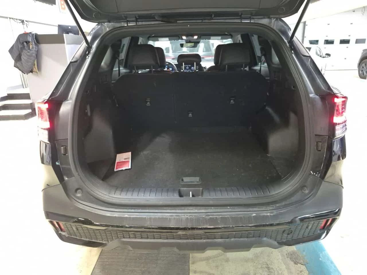 Kia Sportage X LINE| LANE ASSIST| CARFAX| ПАМЕТ| , снимка 13 - Автомобили и джипове - 54111737