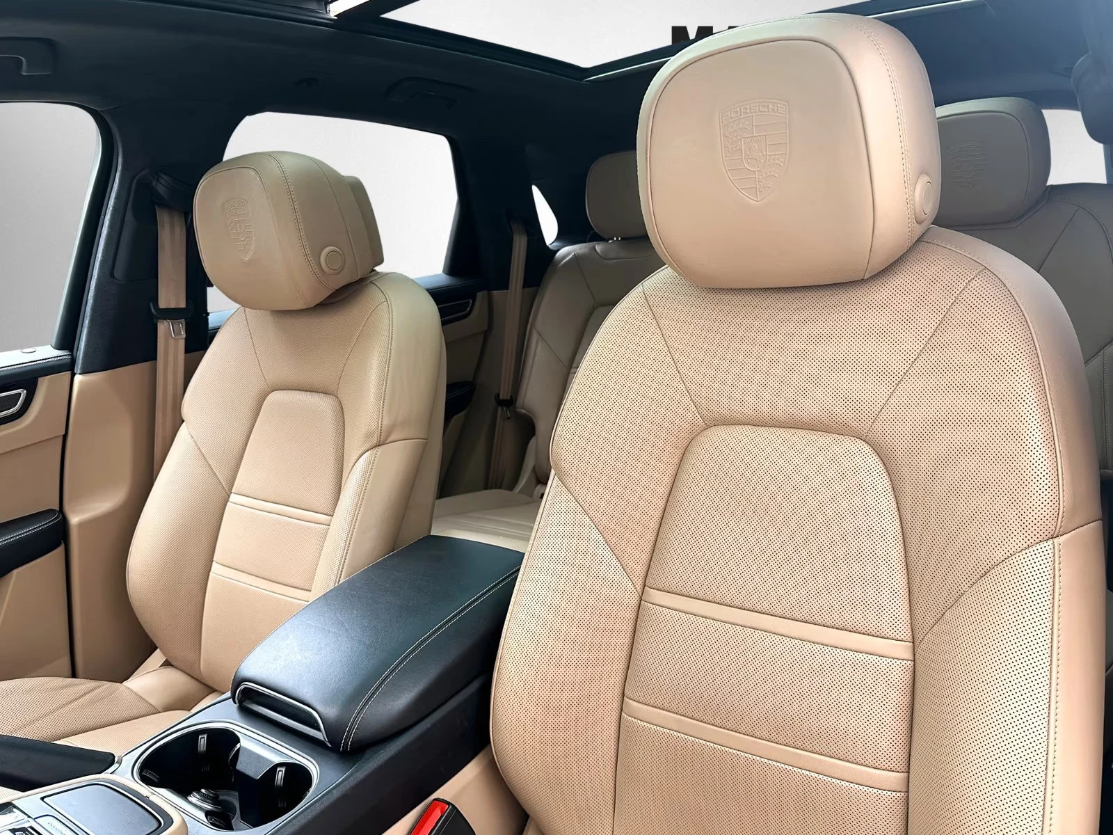 Porsche Cayenne TURBO/549HP/CARBON/PANO/MEMO/3360/BOSE/354q, снимка 12 - Автомобили и джипове - 54710806
