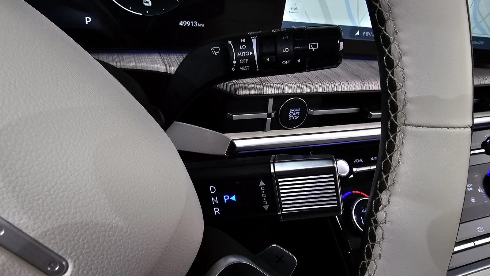Hyundai Santa fe 1.6 HEV Calligraphy* BLIND SPOT* HUD* КРАЙНА ЦЕНА, снимка 9 - Автомобили и джипове - 55334921