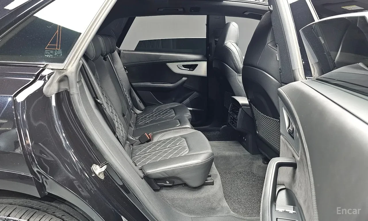 Audi Q8 55 TFSI | QUATTRO | PREMIUM, снимка 10 - Автомобили и джипове - 55784436