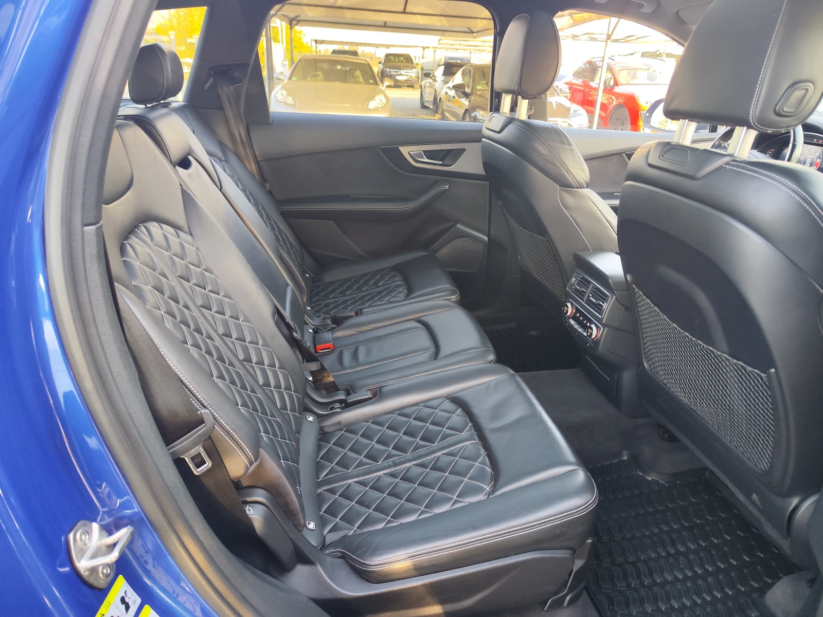 Audi SQ8 B&Q* PANO* HEADUP* PODGREV* CAMERA* LIZING | Mobile.bg � ����������� 7