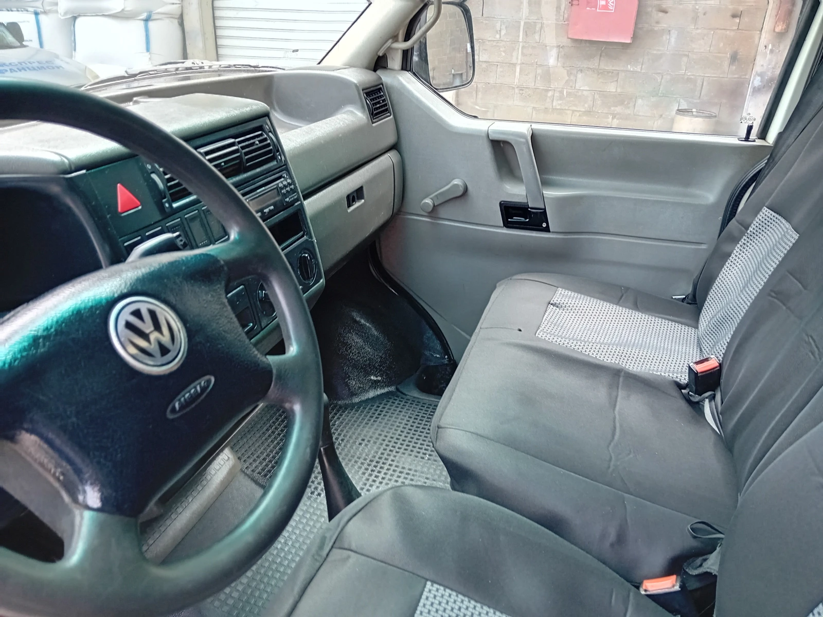 VW T4 товарен - изображение 9