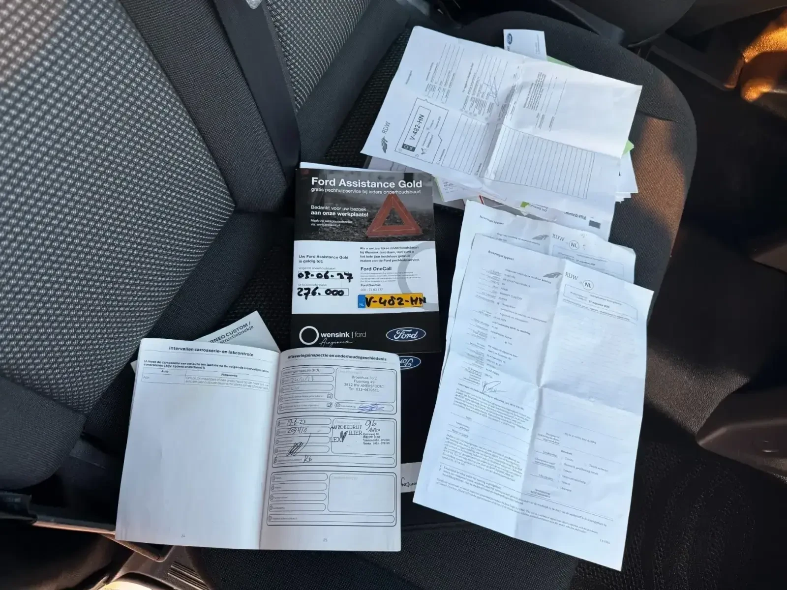 Ford Transit Custom 2.0TDCI L2H1 Клима Euro 6 , снимка 12 - Бусове и автобуси - 53864225