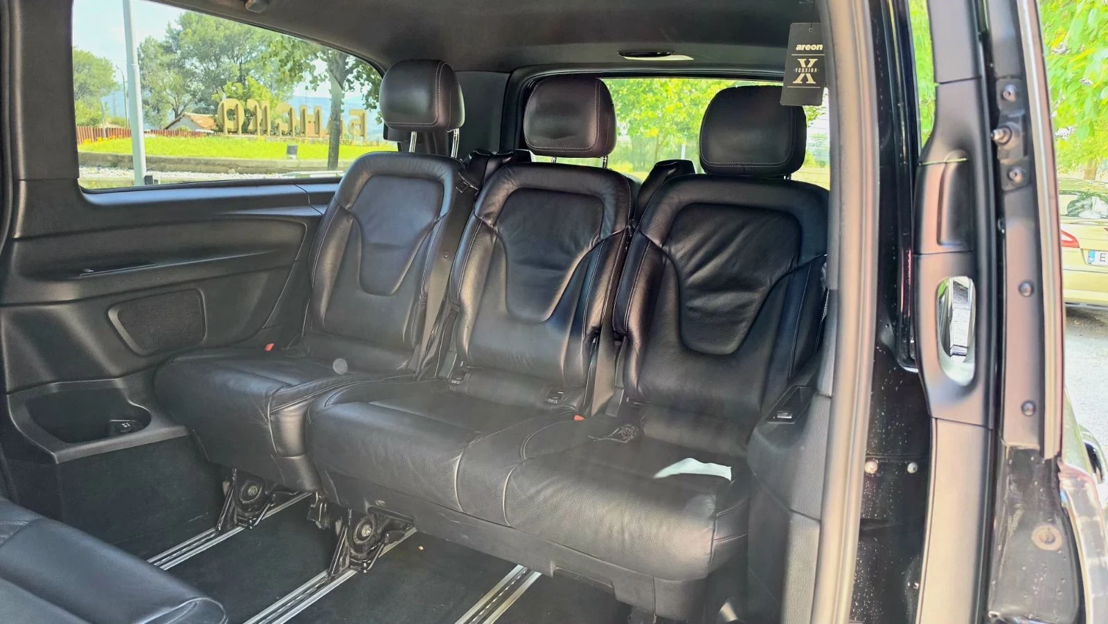 Mercedes-Benz V 220 V klase 220 top!, снимка 11 - Бусове и автобуси - 56060093