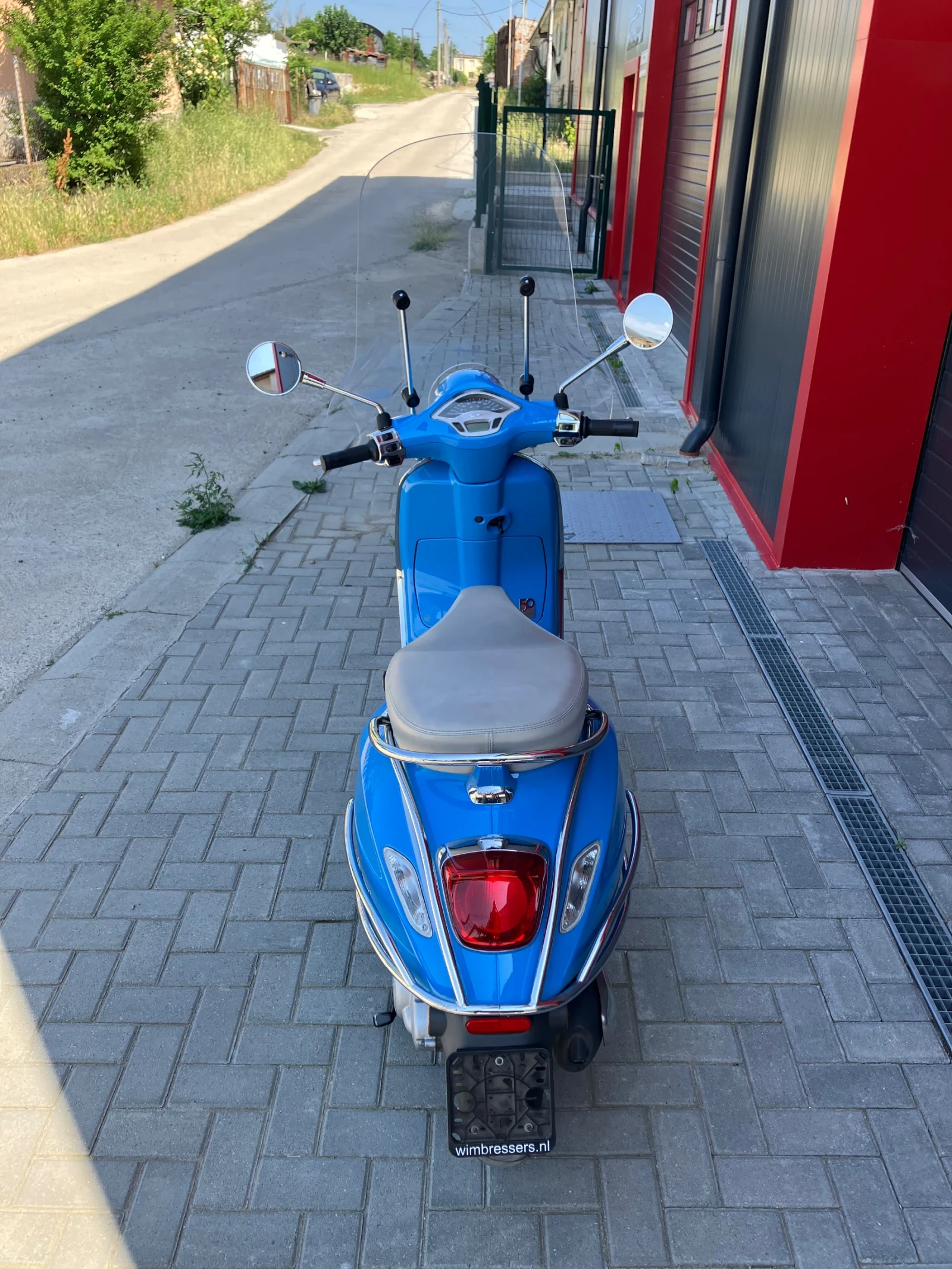 Vespa Primavera 50th Anniversary Limited Edition - изображение 2