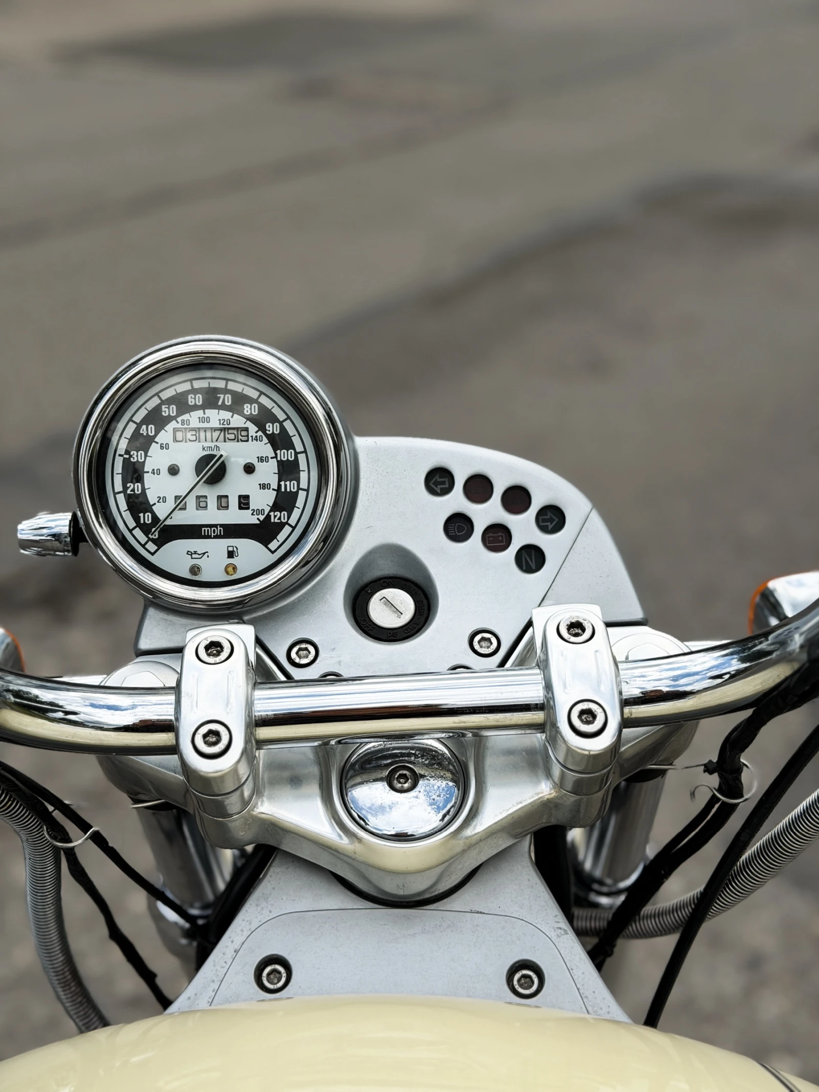 BMW R 1200 C, снимка 7 - Мотоциклети и мототехника - 54766690