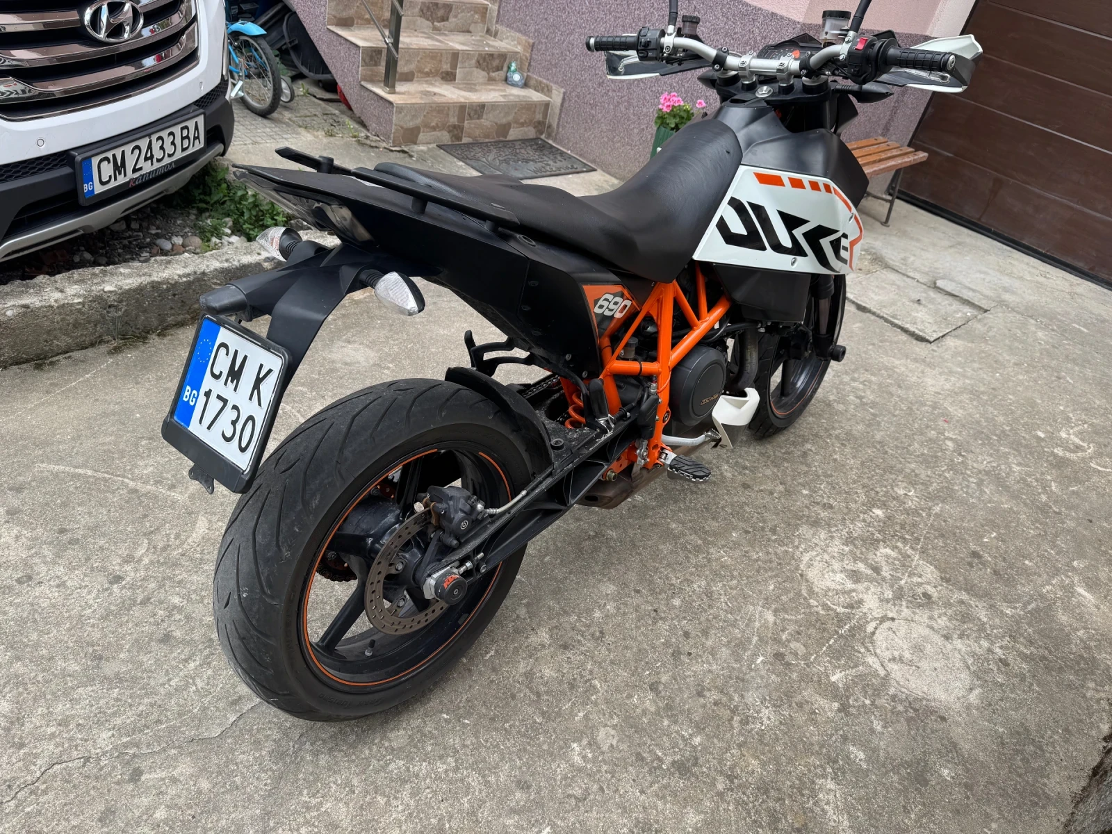 Ktm Duke 690 DUKE R, снимка 4 - Мотоциклети и мототехника - 55726716