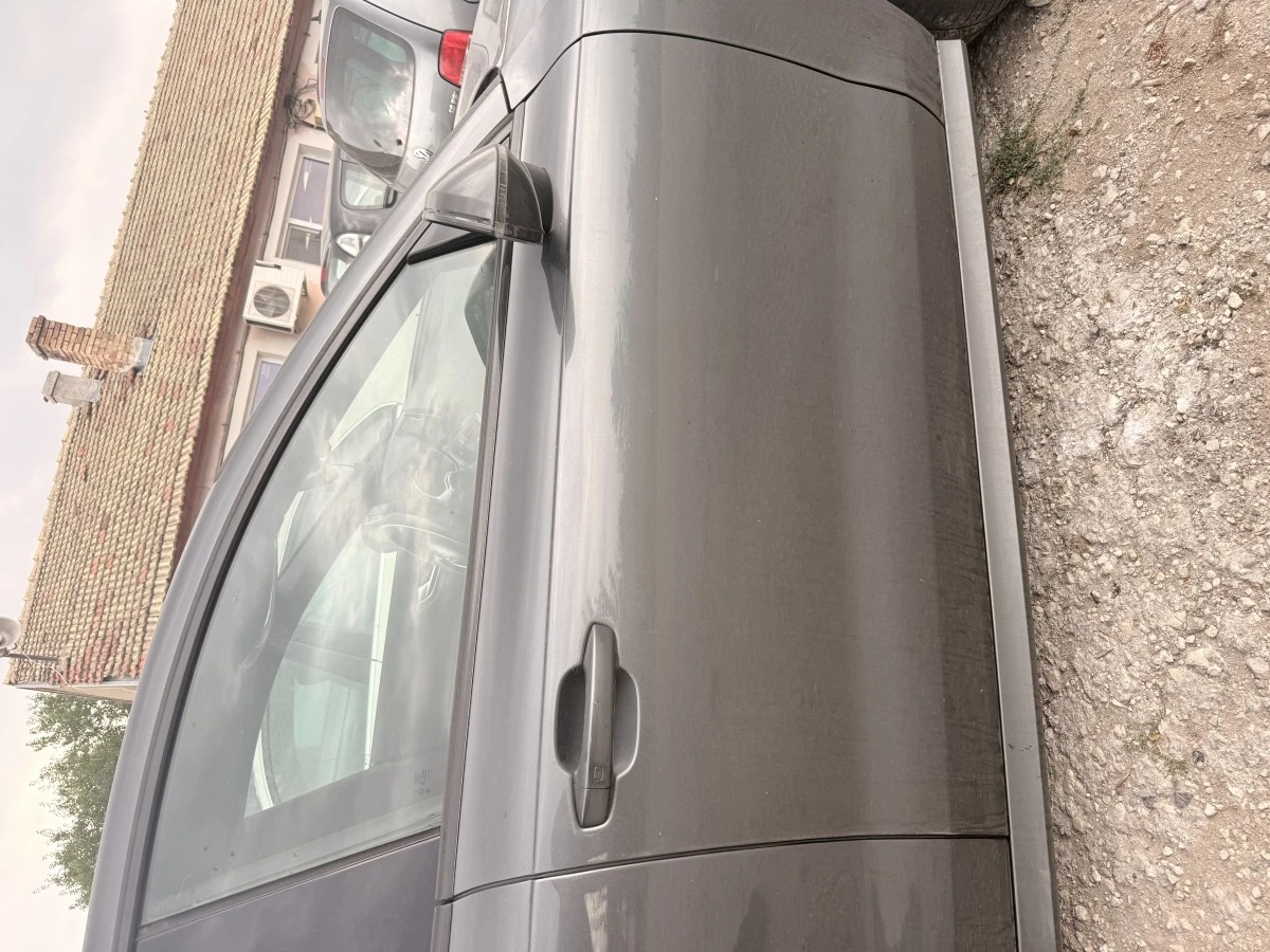 Предна дясна врата Audi A7 4GF 4G8831052A