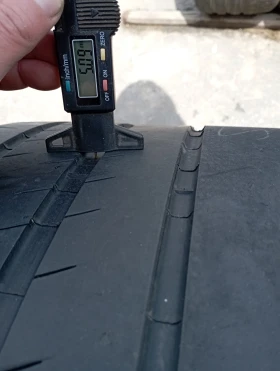 Гуми Летни 325/30R19, снимка 7