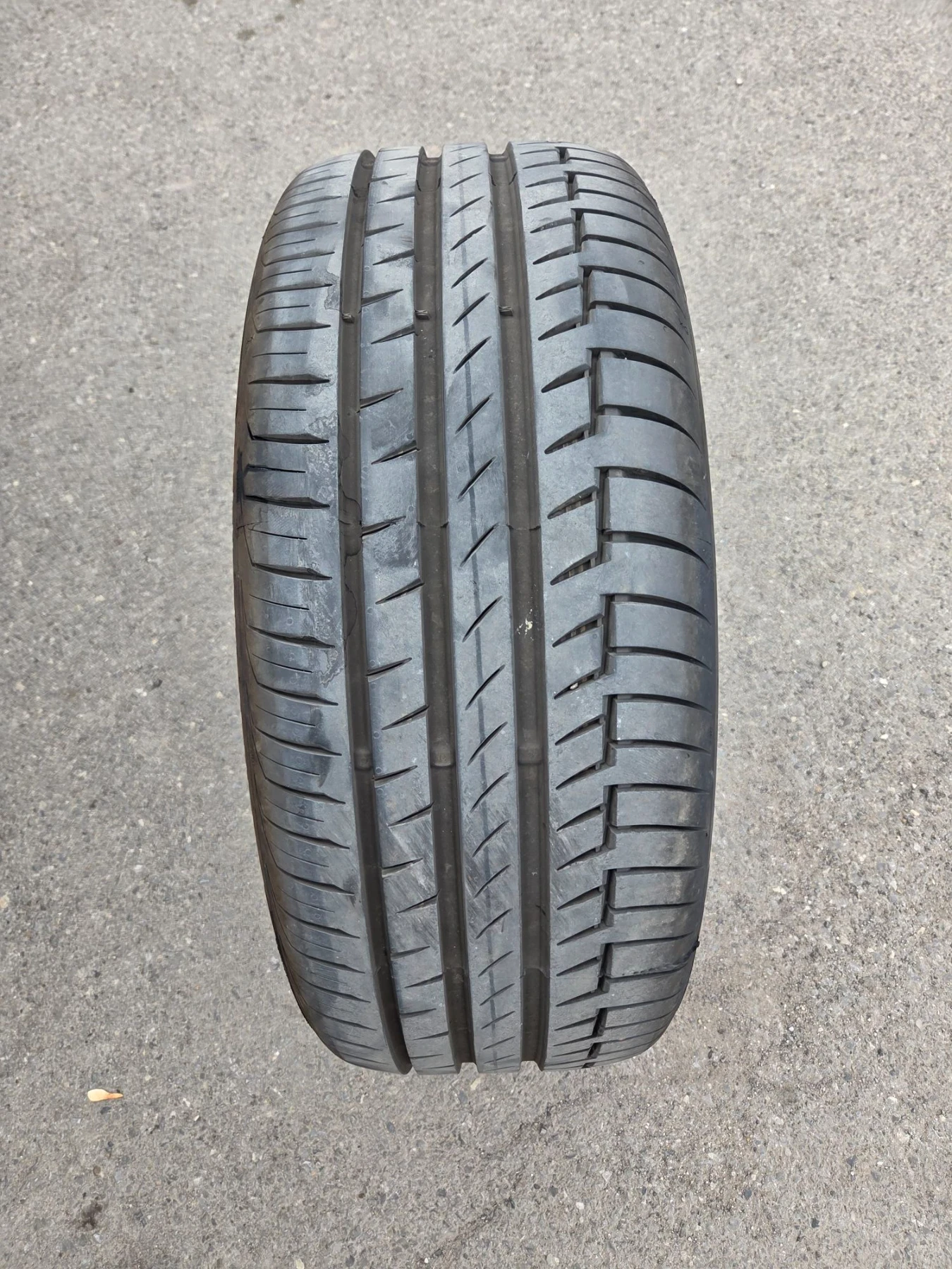 Гуми Летни 235/45R18, снимка 7 - Гуми и джанти - 56167879
