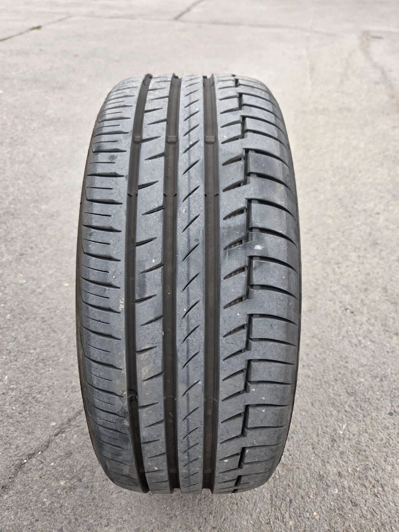 Гуми Летни 235/45R18, снимка 5 - Гуми и джанти - 56167879