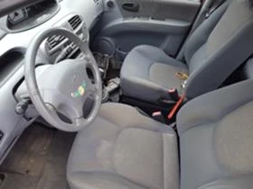 Hyundai Matrix 1.6i 1.8 16v, снимка 11