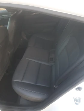 Hyundai Elantra САМО НА ГАЗ  , снимка 8