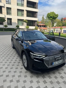 Обява за продажба на Audi E-Tron 55 408КС ~66 900 лв. - изображение 1