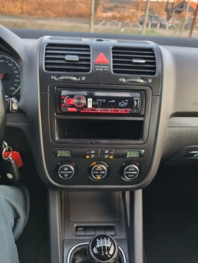 VW Golf 1.9tdi 105 коня топ топ, снимка 16