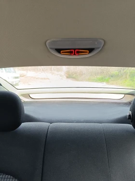 Mercedes-Benz C 180 Kompressor - 2900 € / 5671.91 лв. - 51812765 12