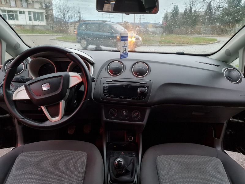 Seat Ibiza Ибиза комби TDI, снимка 10 - Автомобили и джипове - 46330049