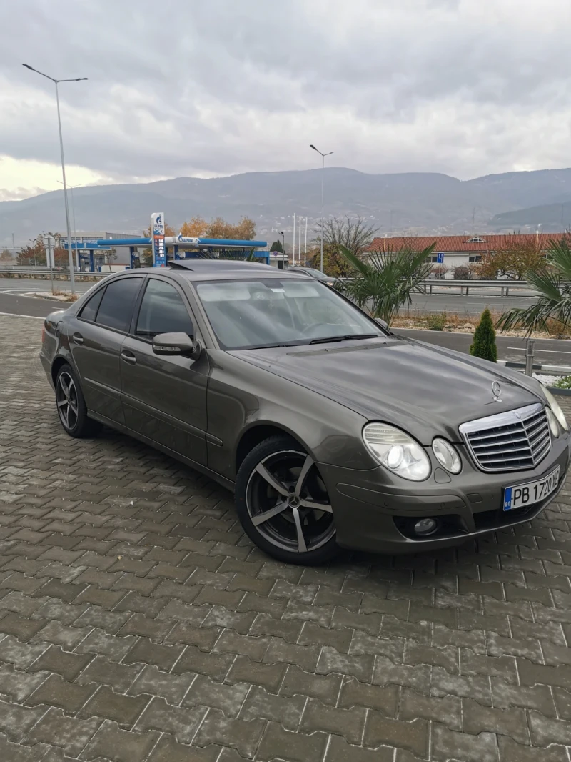 Mercedes-Benz E 280, снимка 1 - Автомобили и джипове - 47268729