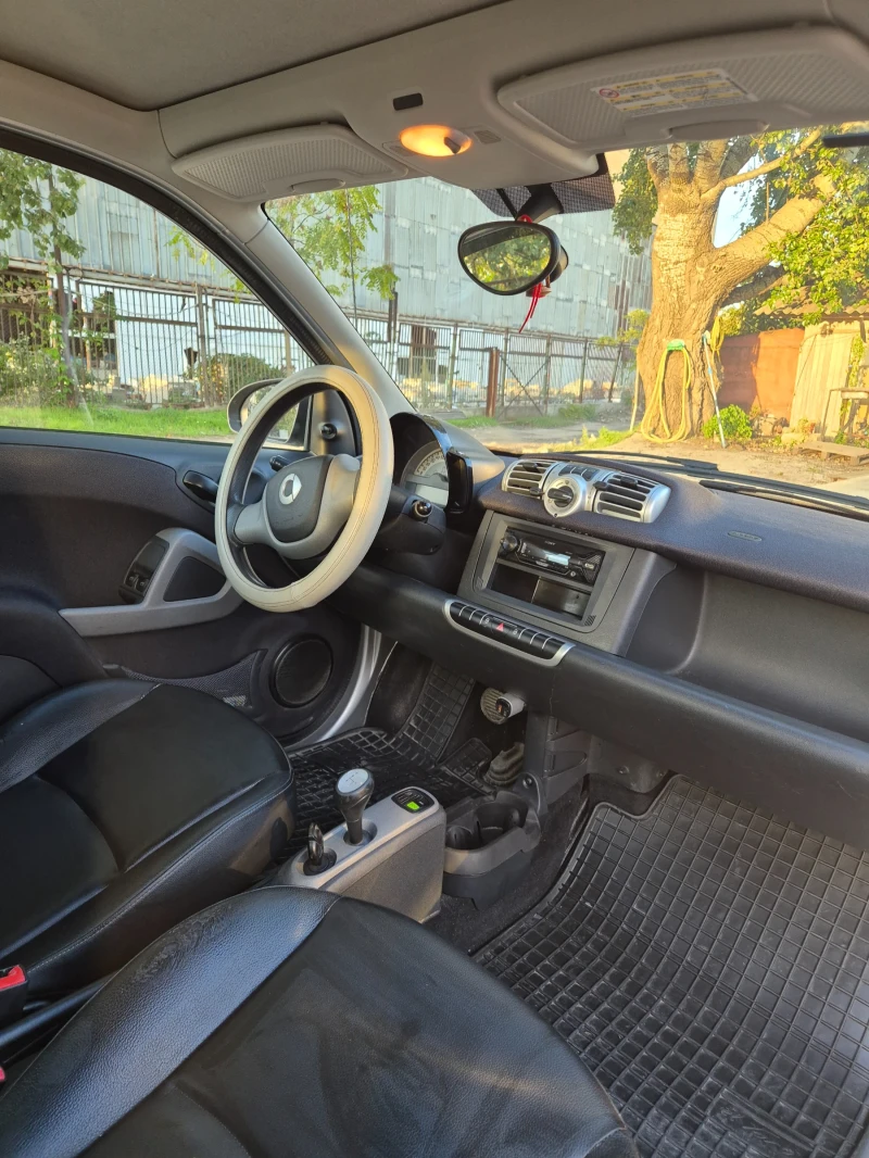 Smart Fortwo, снимка 6 - Автомобили и джипове - 47512541