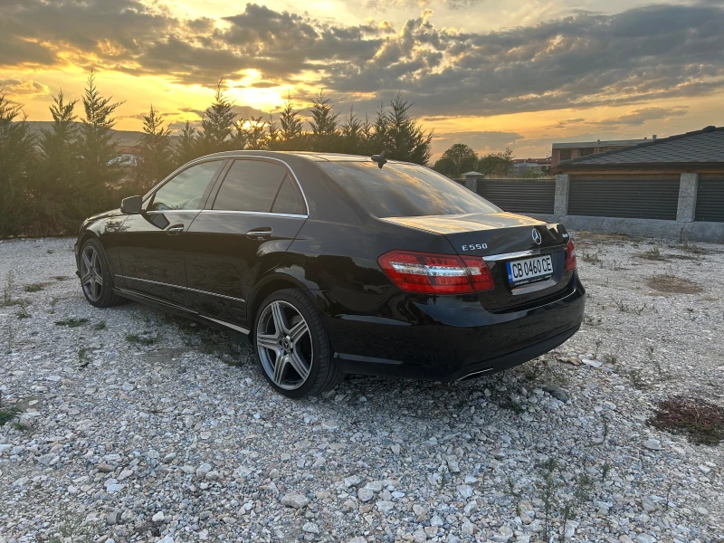 Mercedes-Benz E 500 E550 4 MATIC AMG line, снимка 3 - Автомобили и джипове - 48243172