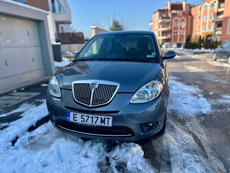 Lancia Ypsilon С Фабрична Газ, снимка 2 - Автомобили и джипове - 48497724