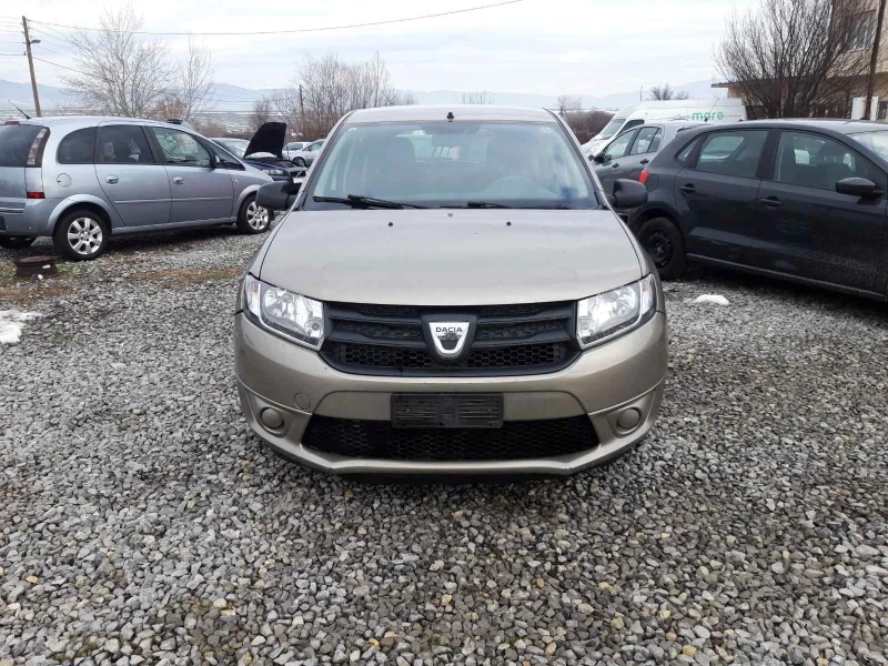 Dacia Sandero Газ- бензин, снимка 2 - Автомобили и джипове - 49090629