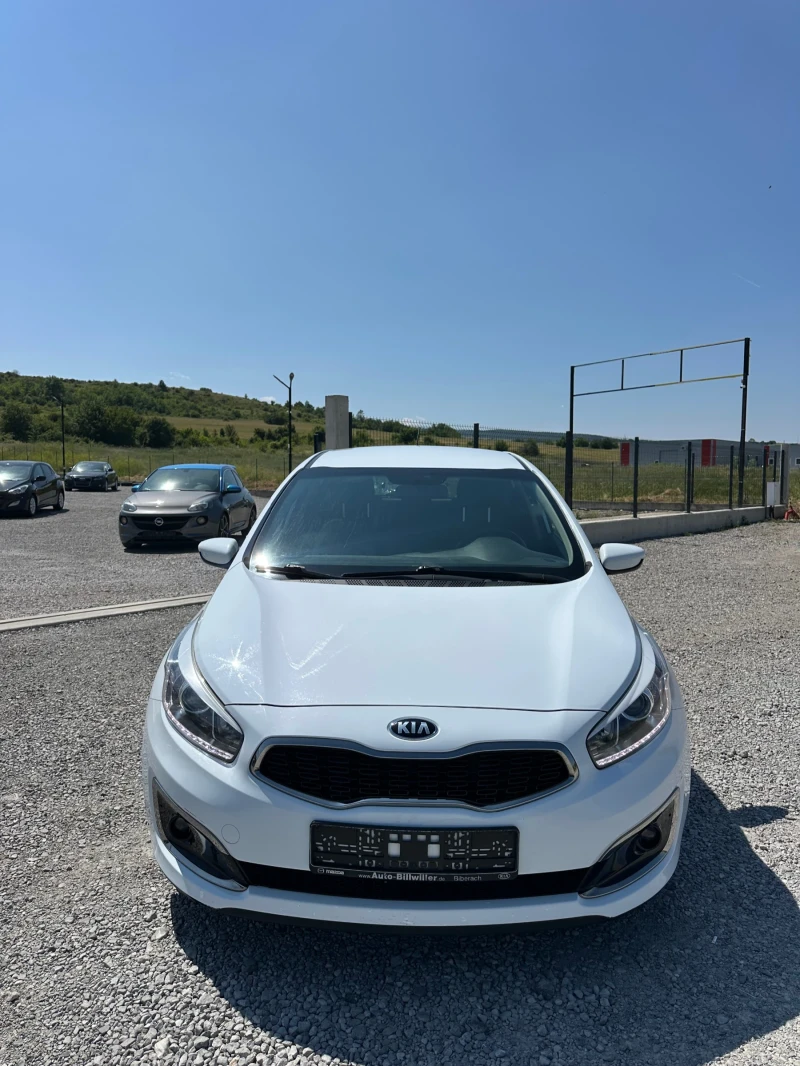 Kia Ceed 1.6CRDi 136hp NAVi EURO 6 TUV COC, снимка 2 - Автомобили и джипове - 50696688