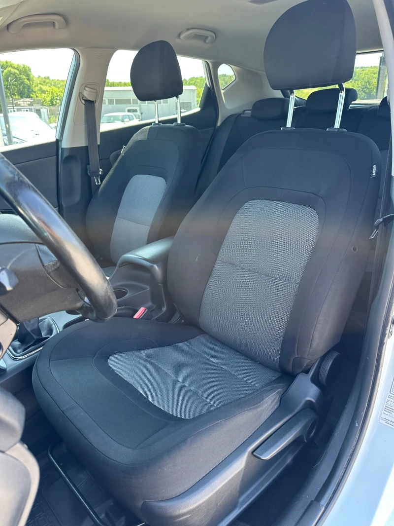 Kia Ceed 1.6CRDi 136hp NAVi EURO 6 TUV COC, снимка 9 - Автомобили и джипове - 50696688