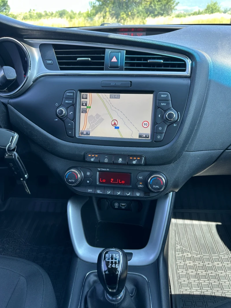 Kia Ceed 1.6CRDi 136hp NAVi EURO 6 TUV COC, снимка 11 - Автомобили и джипове - 50696688