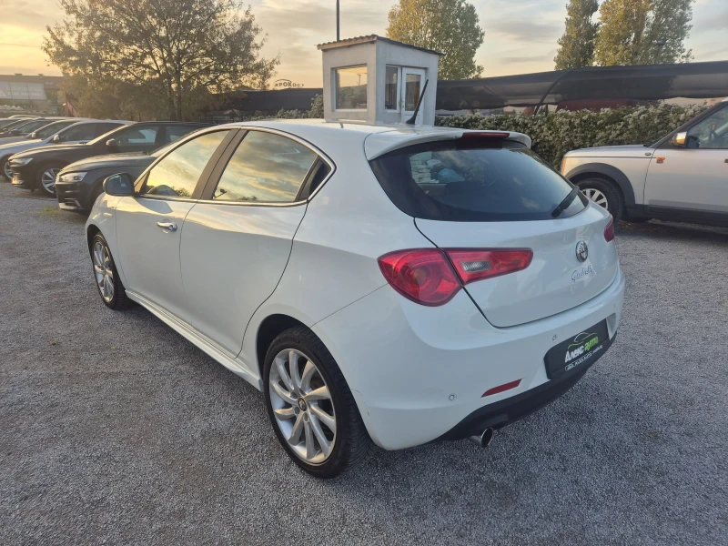 Alfa Romeo Giulietta 1.6-JTD, снимка 3 - Автомобили и джипове - 52632600