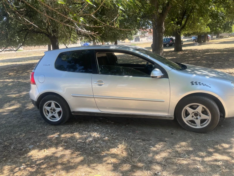 VW Golf, снимка 7 - Автомобили и джипове - 52921052