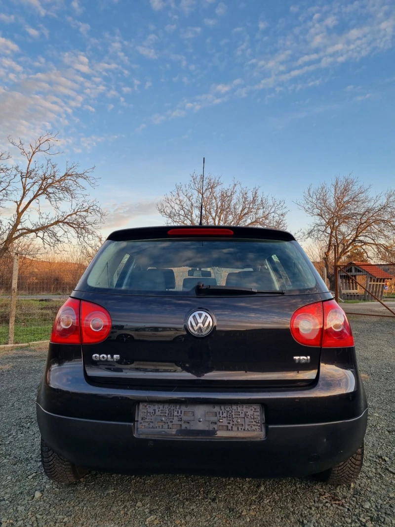 VW Golf 1.9tdi 105 коня топ топ, снимка 8 - Автомобили и джипове - 52929355