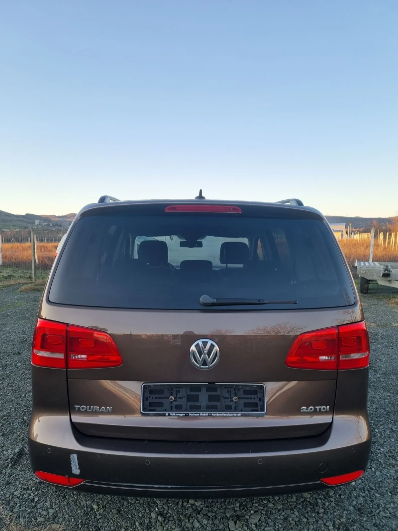 VW Touran 2.0tdi 140коня 7 местен Match, снимка 6 - Автомобили и джипове - 52929355