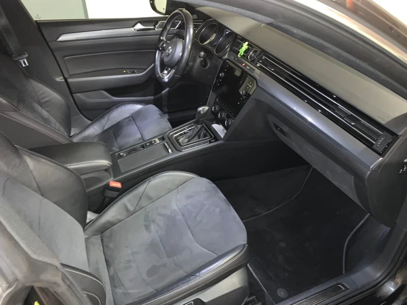 VW Arteon R line, снимка 6 - Автомобили и джипове - 53131539