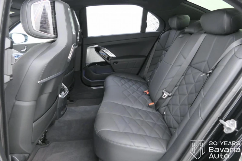 BMW 740 d xDrive M Sport Paket Sportautomatic, снимка 8 - Автомобили и джипове - 53158913