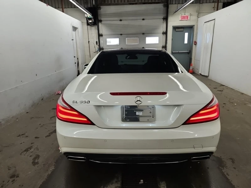 Mercedes-Benz SL 500 * 550 * CARFAX * БЕЗ ПЪРВОНАЧАЛНА ВНОСКА, снимка 5 - Автомобили и джипове - 53255339