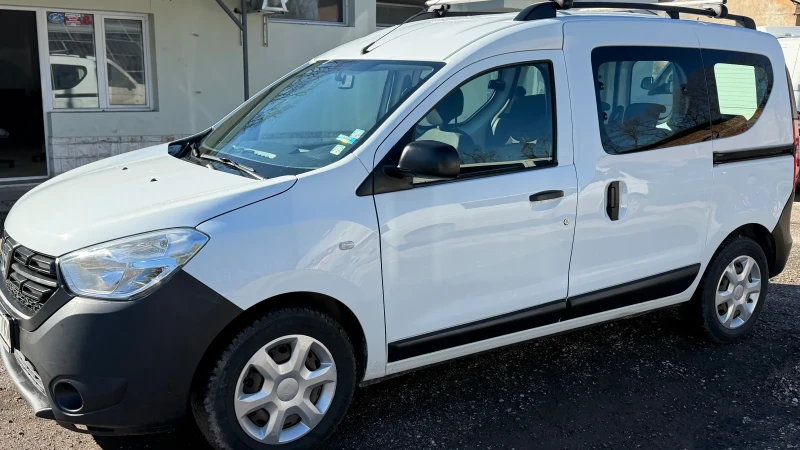Dacia Dokker, снимка 6 - Автомобили и джипове - 53534092