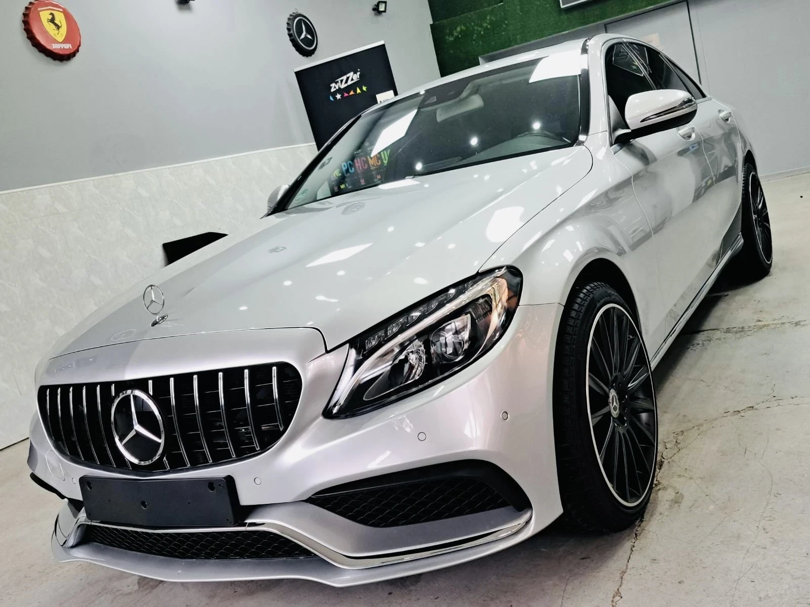 Mercedes-Benz C 220 d/6.3 AMG/V8 TUNING/ПОРЪЧКОВ/ТОП ВИЗИЯ/ВС.ЕКСТРИ//, снимка 1