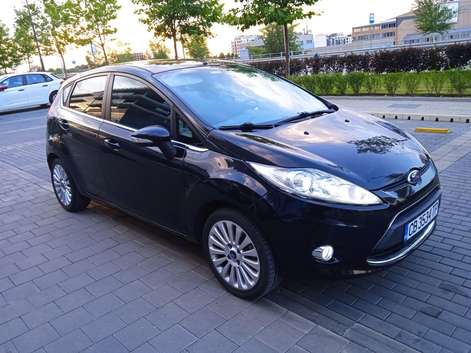 Ford Fiesta TITANIUM LPG 1, 4 - изображение 4