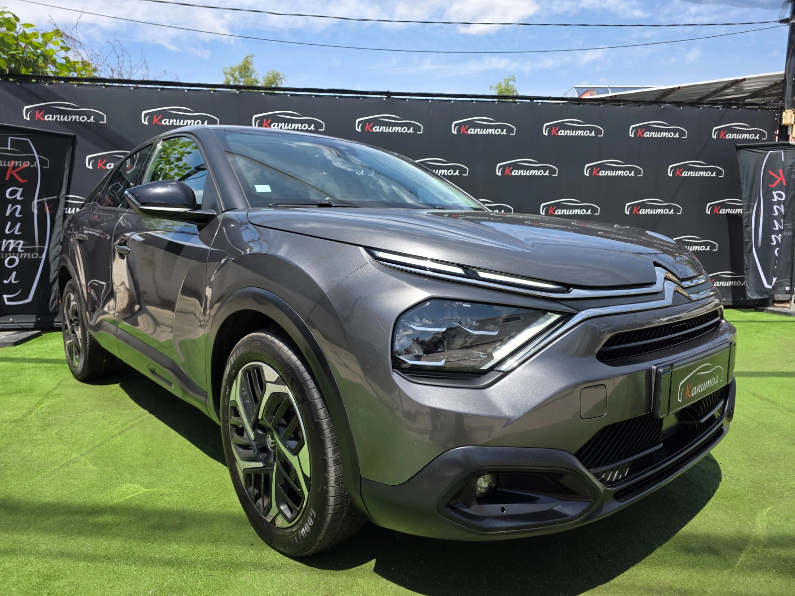 Citroen C4  1. 5 BlueHDi 131 S&S EAT8 - изображение 3