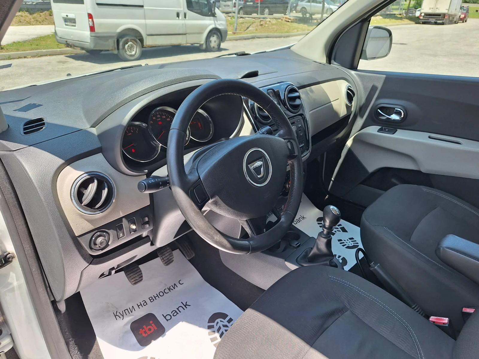 Dacia Lodgy 1.5dci/6 скорости/Евро6 - изображение 8
