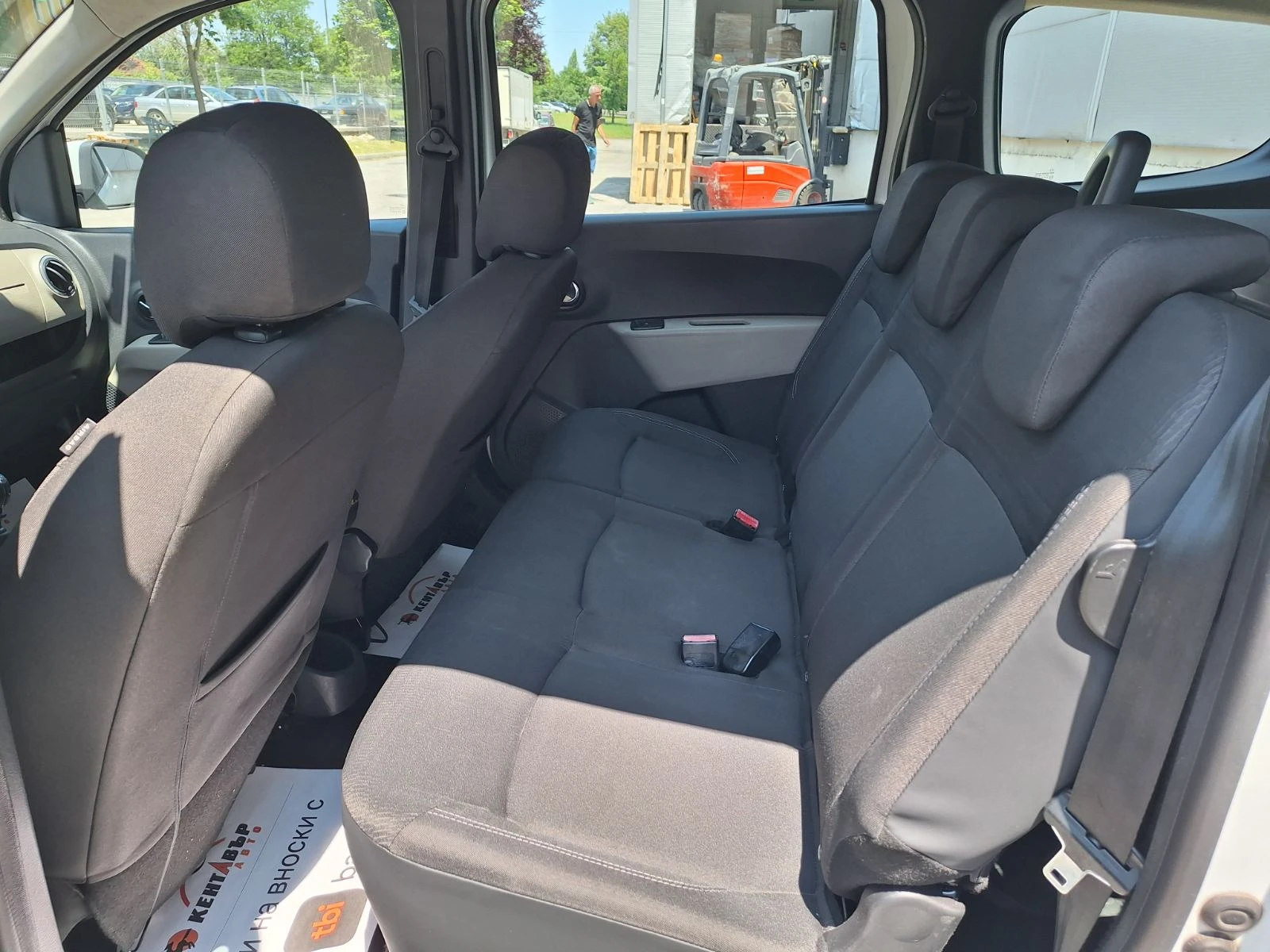 Dacia Lodgy 1.5dci/6 скорости/Евро6 - изображение 10