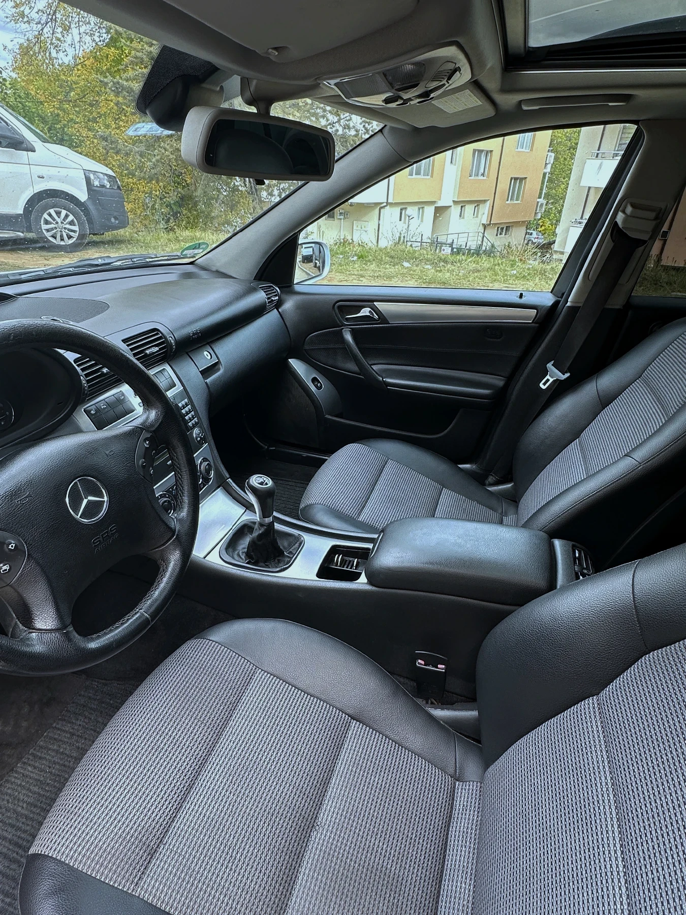 Mercedes-Benz C 200 Avantgarde Facelift - изображение 8
