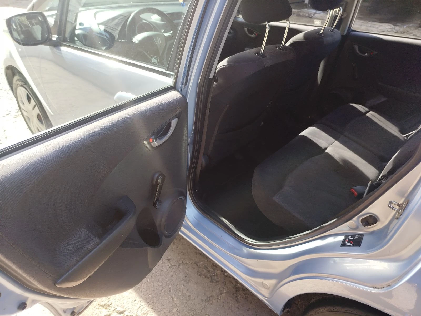 Honda Jazz  - изображение 10