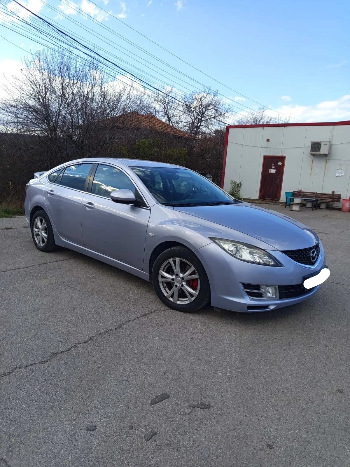 Mazda 6 2.2d - изображение 2